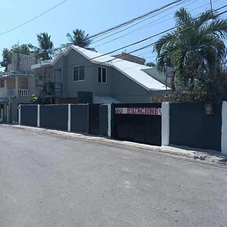 Bchome Hostal Бока Чика Екстериор снимка