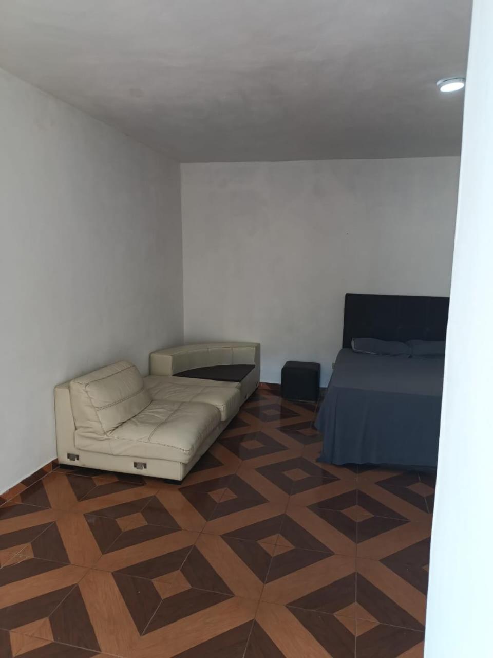 Bchome Hostal Бока Чика Екстериор снимка