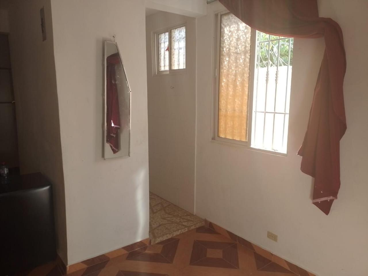 Bchome Hostal Бока Чика Екстериор снимка